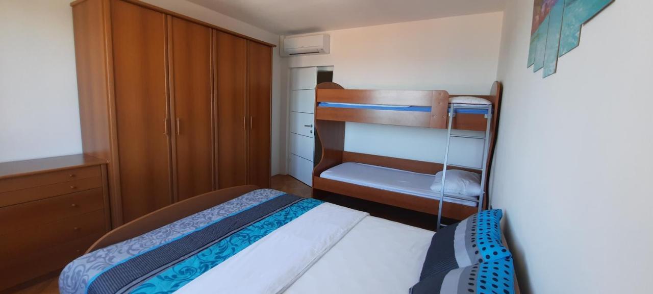 Apartma Seaside Копер Экстерьер фото